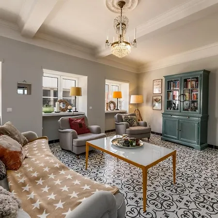 Casa Museu, By The Golden Church Holiday home Lagos