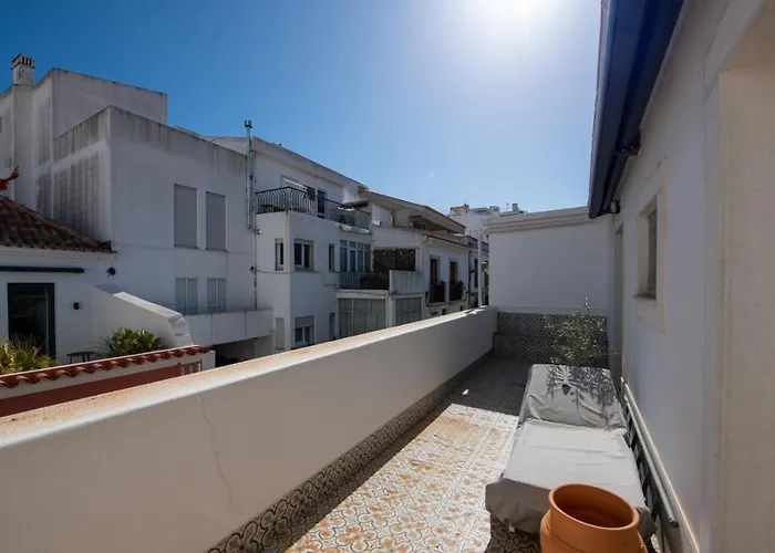 Casa Museu, By The Golden Church